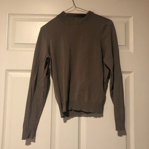 H&M turtleneck sweater shiny khaki color